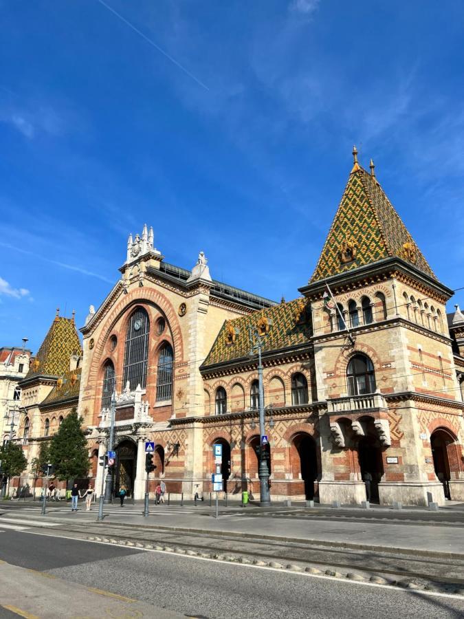 Cedar Inn Budapest - Palace District Bagian luar foto