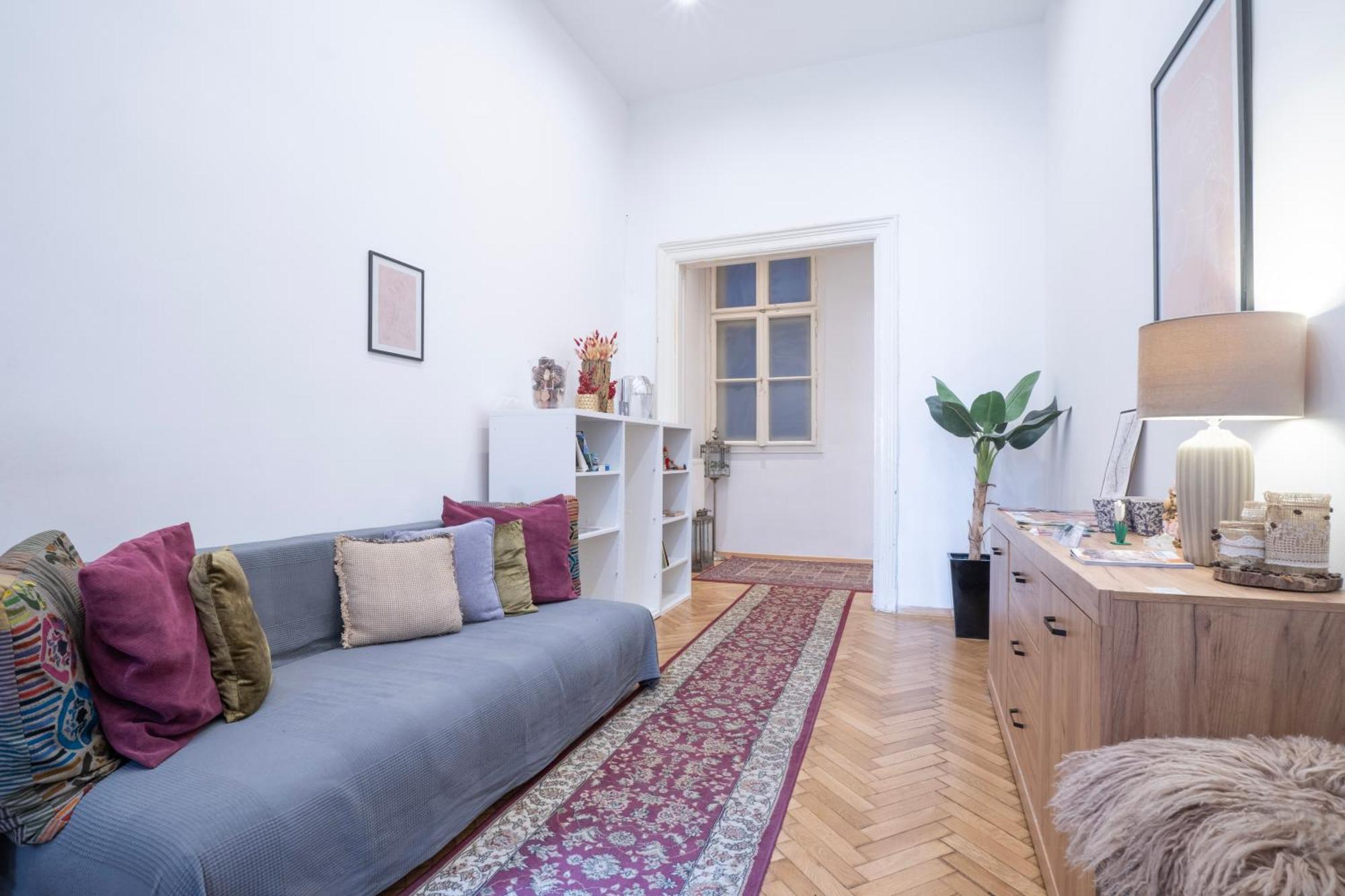 Cedar Inn Budapest - Palace District Bagian luar foto