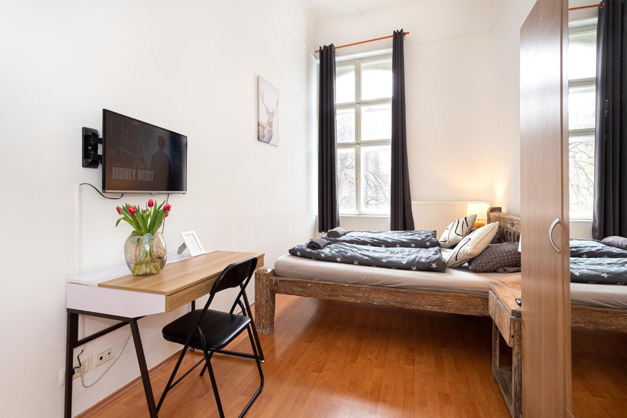 Cedar Inn Budapest - Palace District Bagian luar foto
